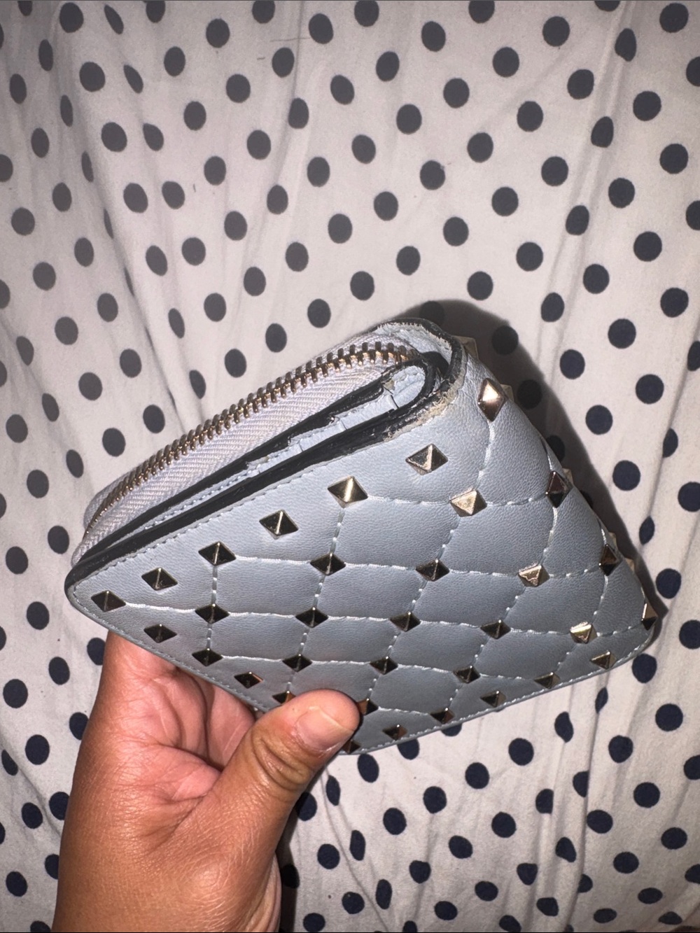Valentino Garavani Rock-stud Compact Wallet - Picture 12 of 16